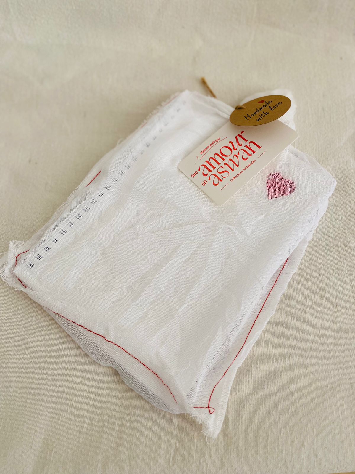Cahier à spirale avec coeur gaufré, papier premium