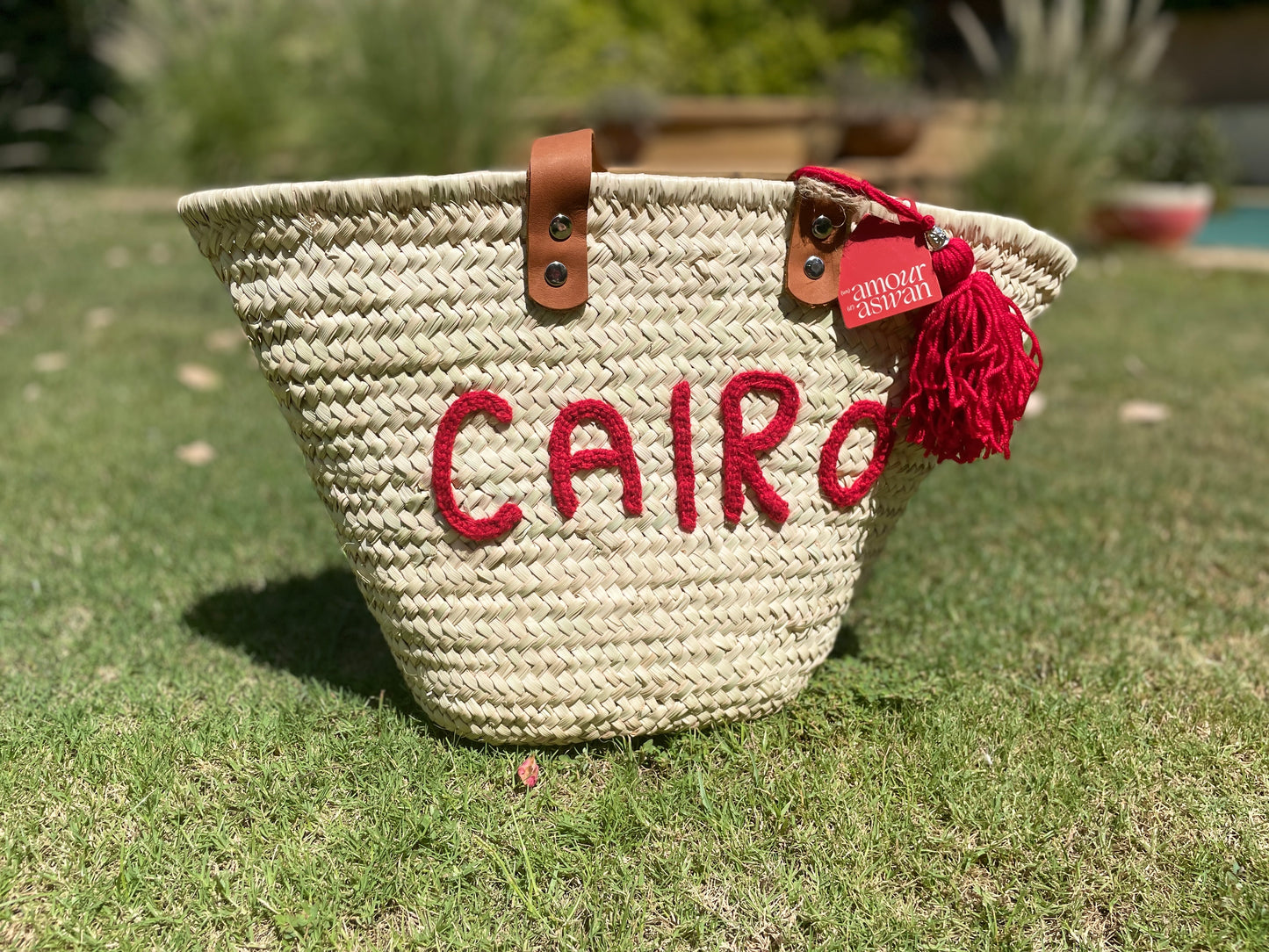 Sac du marché en feuilles de palmier et anses en cuir